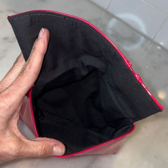 Yves Saint Laurent Purse NWOT red patent leather clutch cosmetic Bag - Picture 16 of 17